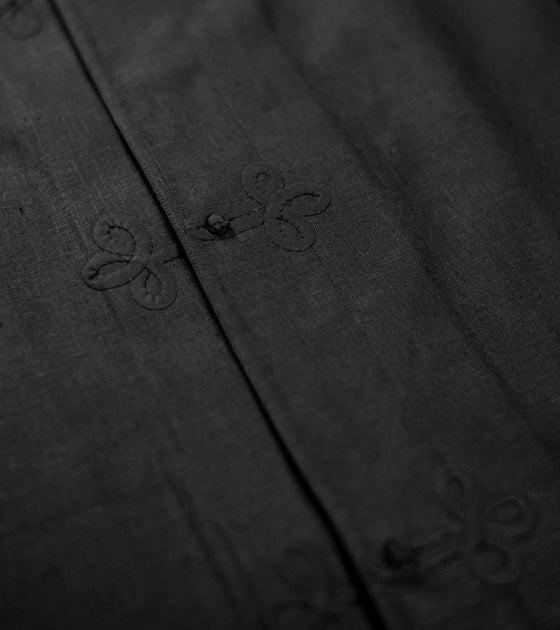 Bryceland's Frogged Button Shirt Black