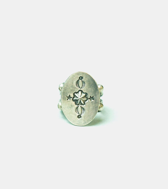 Red Rabbit Oval Repoussé Ring/US 6