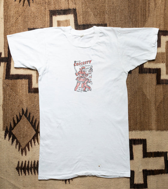 Fruit of the Loom Tee with Davy Crockett Decals 34/36 S