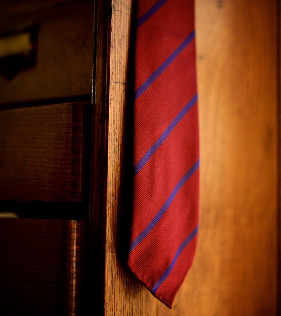 Bryceland's Silk Twill Narrow Stripe Tie ET032A