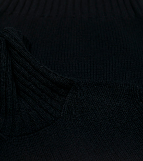 Bryceland's RAF Rollneck Pullover Black