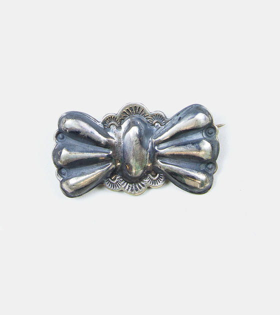 Red Rabbit Bow Pin Silver No.2