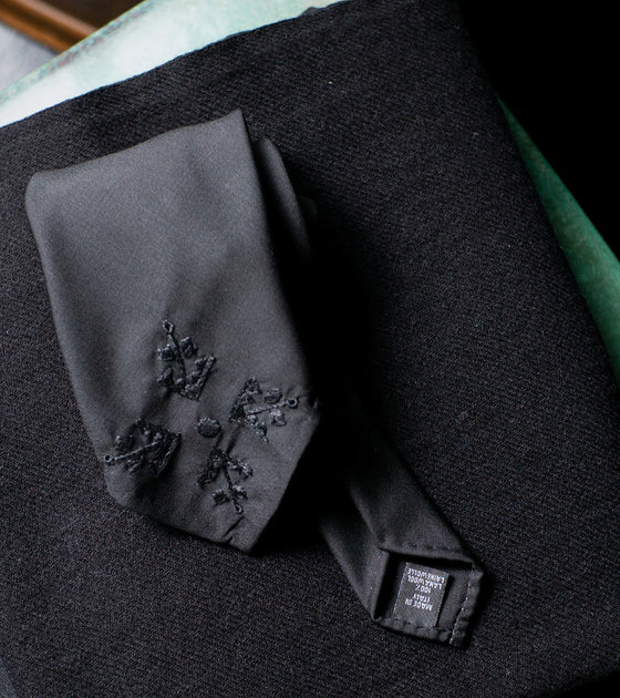 Bryceland's Embroidery Wool Tie Black